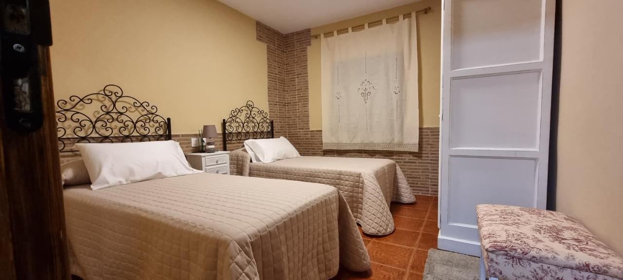 Apartamento Turistico "El Rincon De La Pernila" Guadalupe  Eksteriør bilde