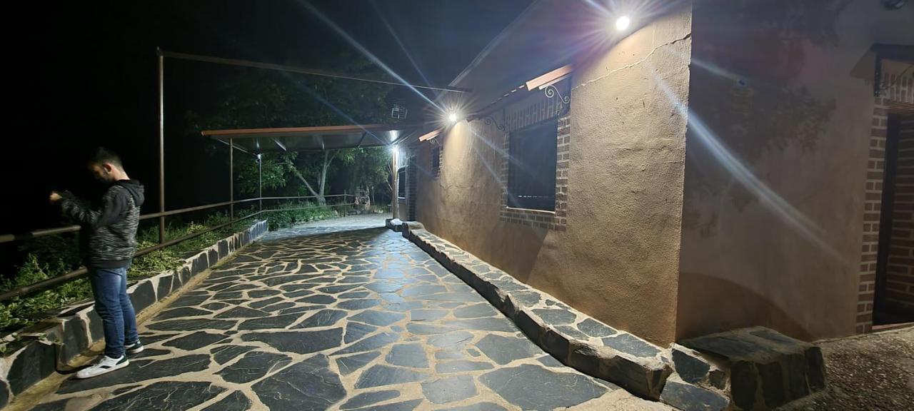 Apartamento Turistico "El Rincon De La Pernila" Guadalupe  Eksteriør bilde