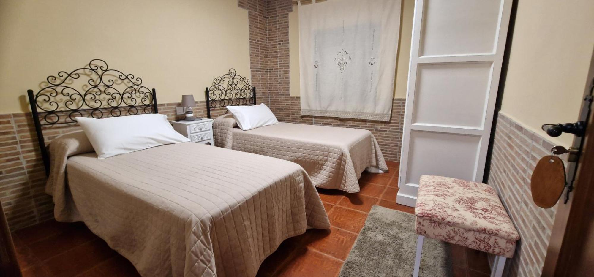 Apartamento Turistico "El Rincon De La Pernila" Guadalupe  Eksteriør bilde